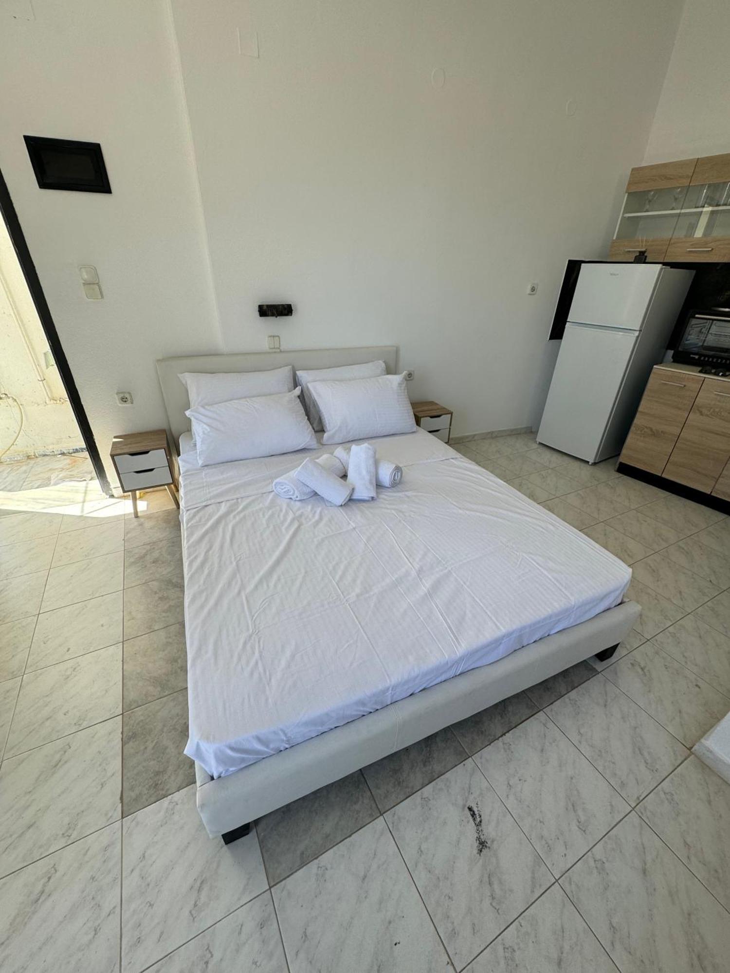 Mirtos4Seasons Apartment Exterior photo